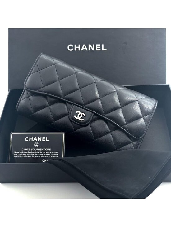 Chanel Handbags - ★SOLD★ Chanel Wallet Quilted Classic Flap